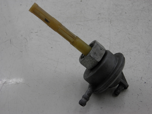 photo de TANKUNTERDRUCK KYMCO AGILITY 4T 50 (2005 - 2018)