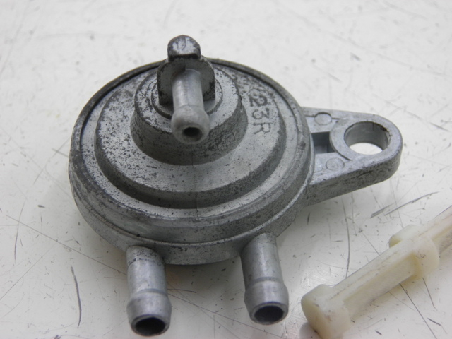 photo de TANKUNTERDRUCK PIAGGIO ZIP 2T 50 (2009 - 2019)