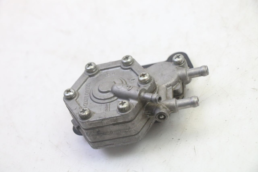 photo de TANKUNTERDRUCK PEUGEOT VIVACITY NEW 4T 50 (2008 - 2017)