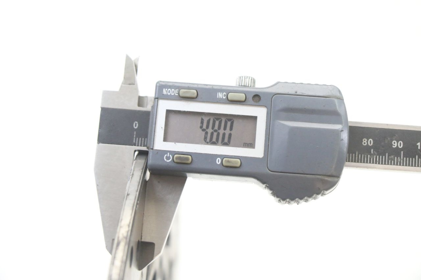 photo de BREMSSCHEIBE HINTEN YAMAHA FZ6 FAZER S2 600 (2007 - 2011)