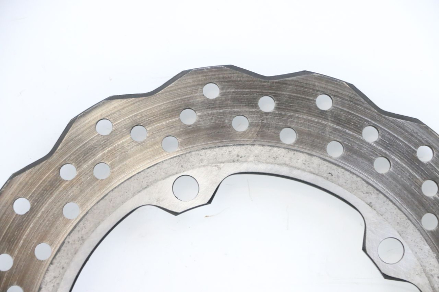 photo de BREMSSCHEIBE HINTEN YAMAHA MT-07 MT07 ABS 700 (2018 - 2020) - Oberflächenzustand und Material