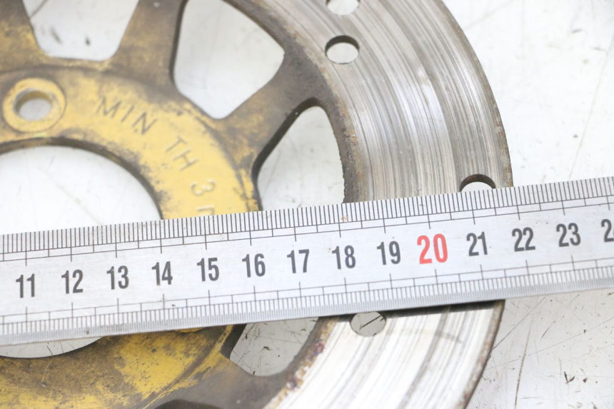 photo de BREMSSCHEIBE HINTEN HONDA NSR R 125 (1994 - 2003) - Zoom auf Gebrauchszustand