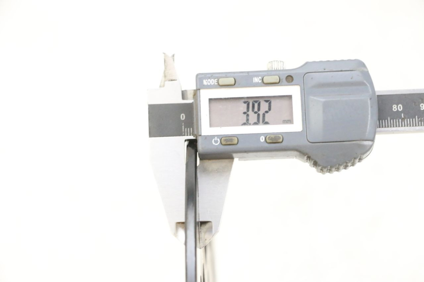 photo de BREMSSCHEIBE HINTEN EFUN PUSA 1 - Alternative Perspektive