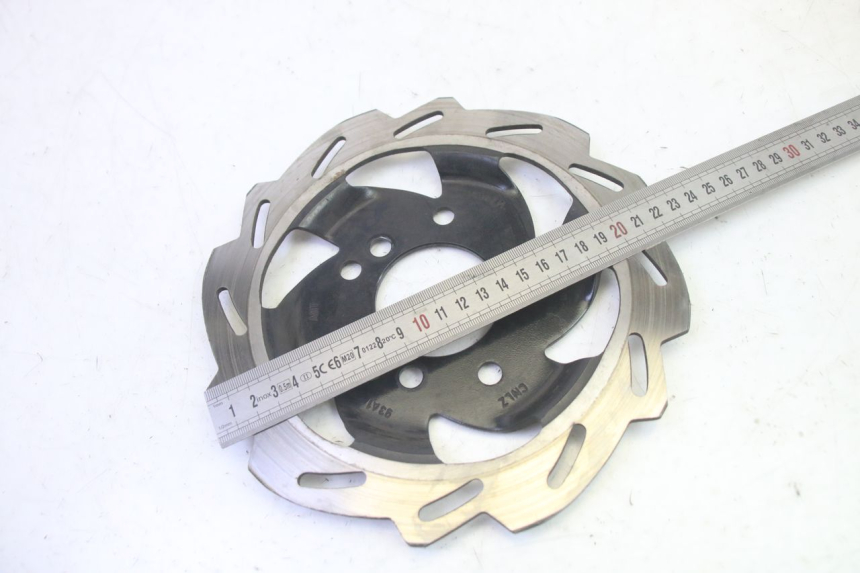 photo de VORDERE BREMSSCHEIBE SYM CROX 4T 50 (2016 - 2023) - Zoom auf Gebrauchszustand