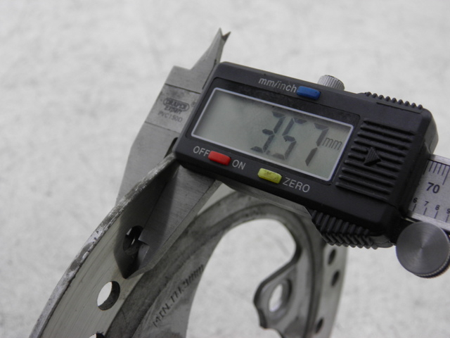 photo de BREMSSCHEIBE VORNE FSM 15D 4T 50 (2012 - 2016)