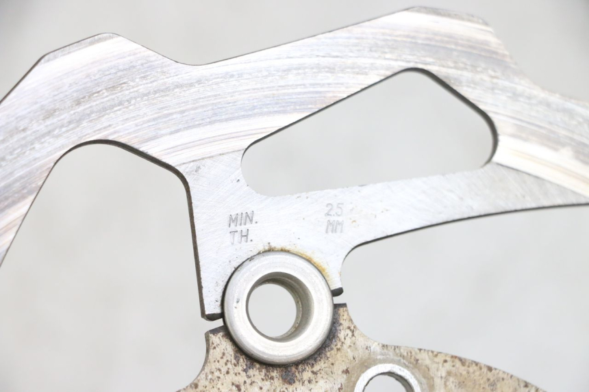 photo de BREMSSCHEIBE VORNE KAWASAKI KXF KX-F 250 (2017 - 2019) - Details der Befestigungspunkte