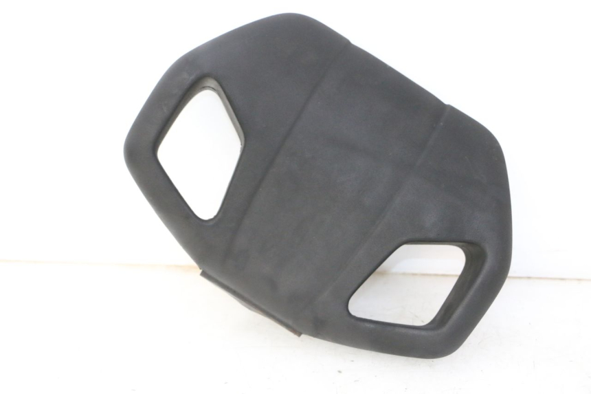 photo de RüCKENLEHNE SUZUKI BURGMAN 125 (2007 - 2014)