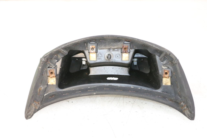 photo de RüCKENLEHNE PEUGEOT SATELIS 125 (2010 - 2012)