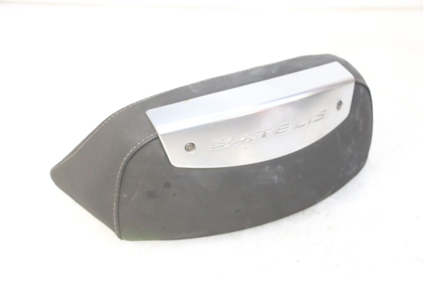 photo de RüCKENLEHNE PEUGEOT SATELIS 125 (2010 - 2012)