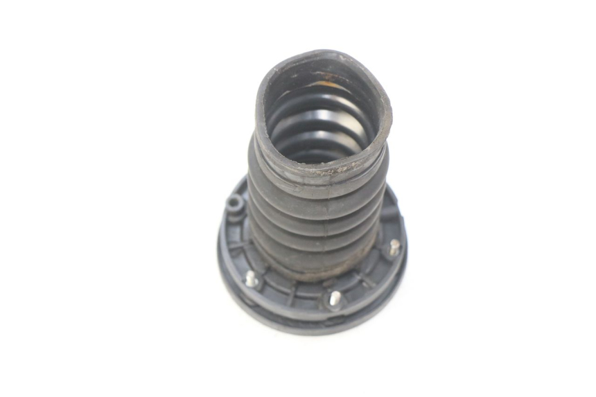 photo de VERGASER SCHLAUCH GILERA NEXUS 125 (2009 - 2013)