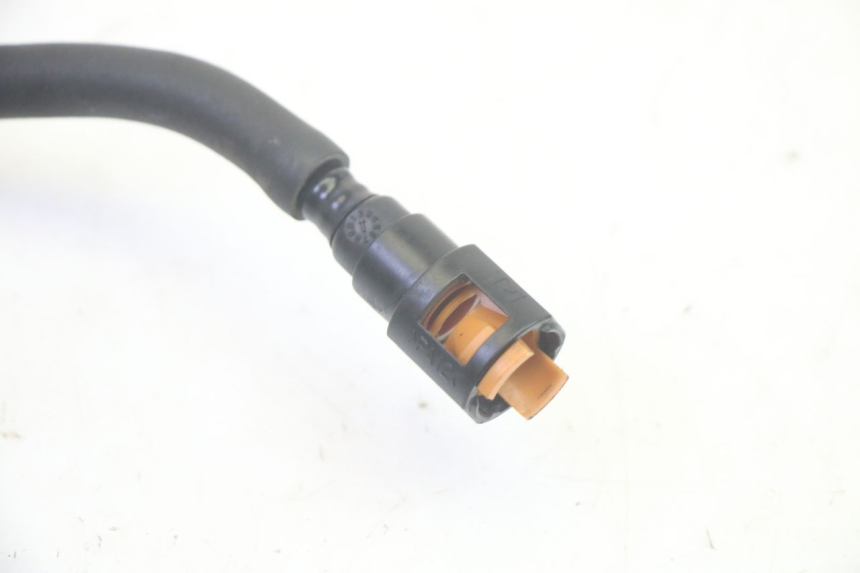 photo de EINSPRITZVENTILE SCHLAUCH SUZUKI BURGMAN EXECUTIVE ABS 650 (2006 - 2012) - Technische Nahaufnahme