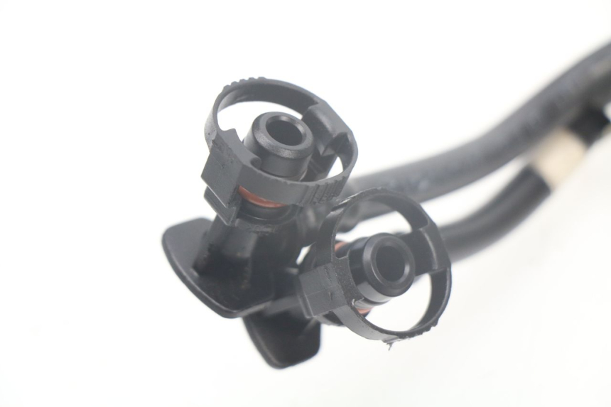 photo de EINSPRITZVENTILE SCHLAUCH DUCATI M796 MONSTER 796 (2010 - 2014)