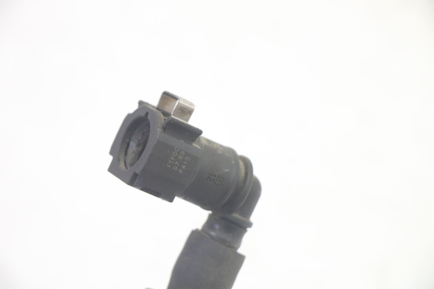 photo de EINSPRITZVENTILE SCHLAUCH PIAGGIO MP3 HPE 350 (2018 - 2020) - Alternative Perspektive