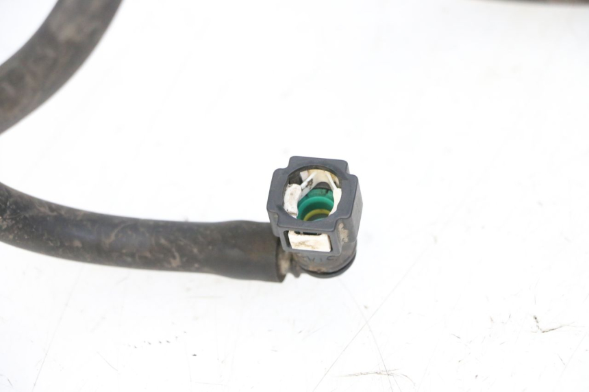 photo de EINSPRITZVENTILE SCHLAUCH PIAGGIO MP3 RL 250 (2007 - 2010)