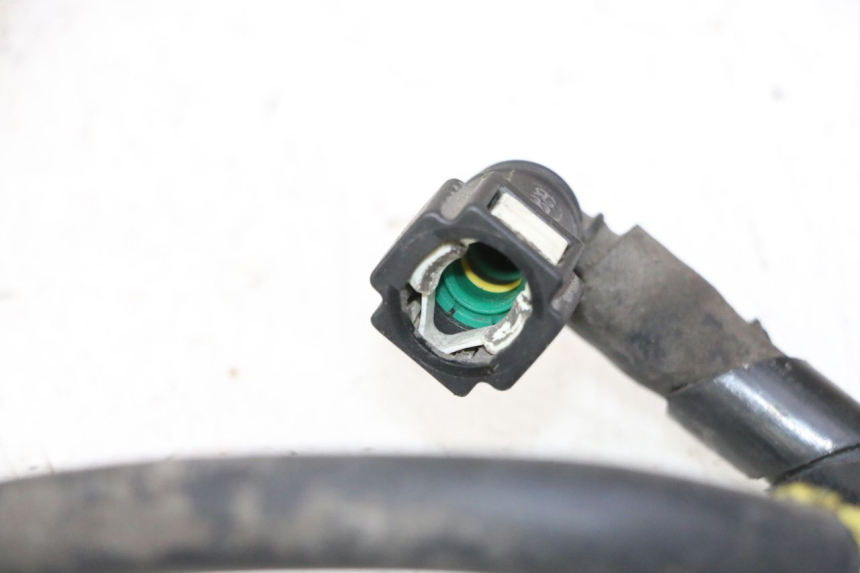 photo de EINSPRITZVENTILE SCHLAUCH PIAGGIO MP3 500 (2011 - 2015)