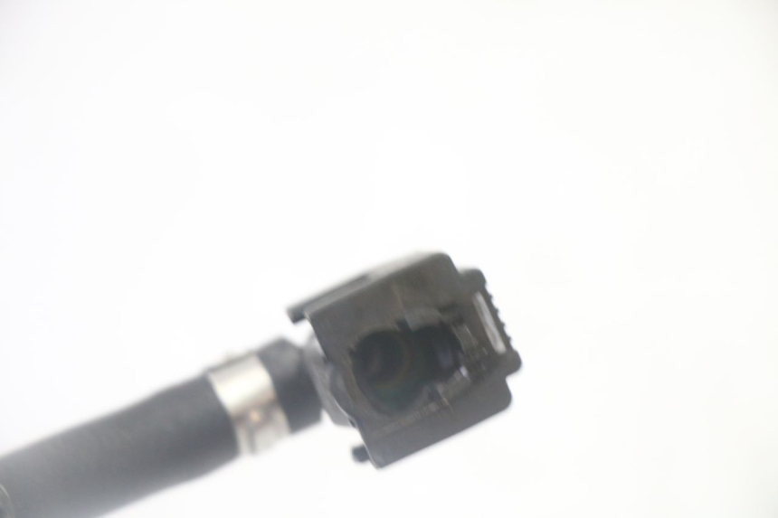 photo de EINSPRITZVENTILE SCHLAUCH YAMAHA YZ-F YZF 250 (2014 - 2018)