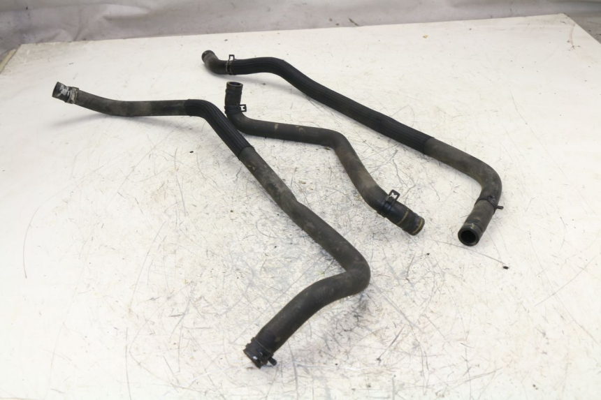 photo de KÜHLERSCHLAUCH PEUGEOT SATELIS 125 (2006 - 2009)