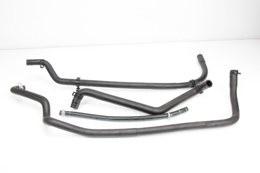 photo de KÜHLERSCHLAUCH PEUGEOT SATELIS 125 (2013 - 2018)