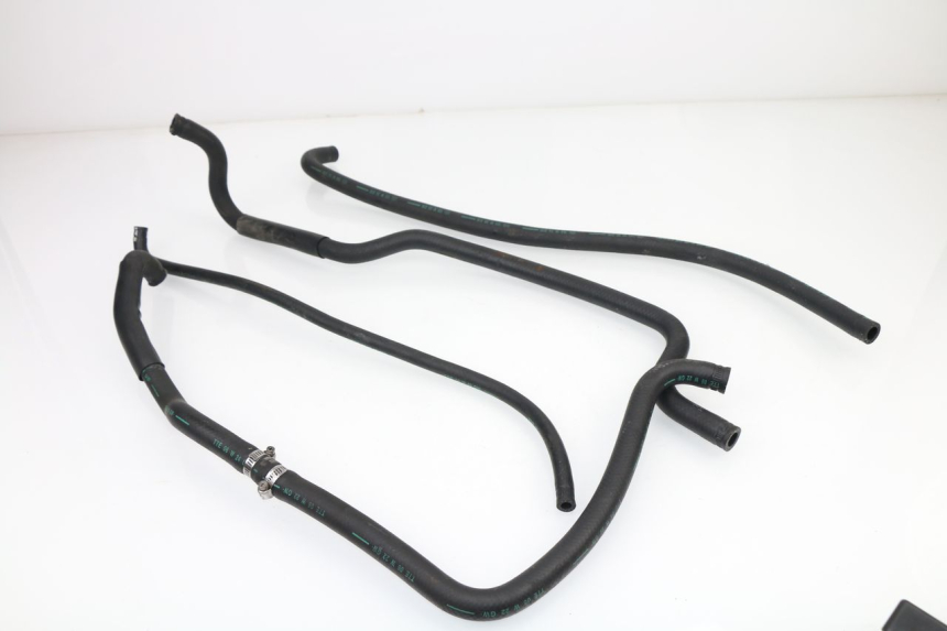 photo de KÜHLERSCHLAUCH SYM GTS 250 (2005 - 2008)
