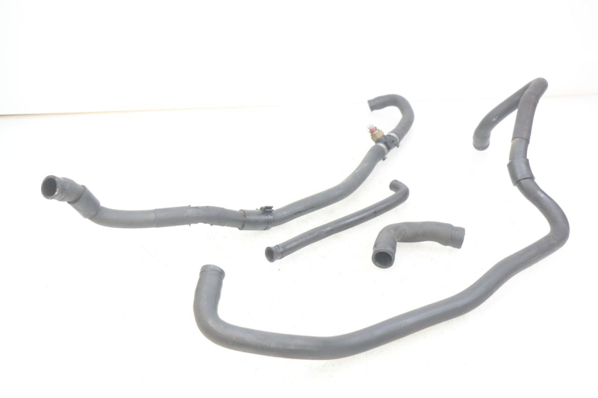 photo de KÜHLERSCHLAUCH PIAGGIO XEVO - X EVO 125 (2007 - 2016)