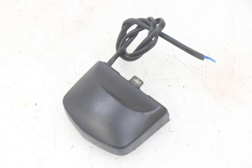 photo de KENNZEICHENBELEUCHTUNG YAMAHA FJR ABS 1300 (2006 - 2012) - Technische Nahaufnahme