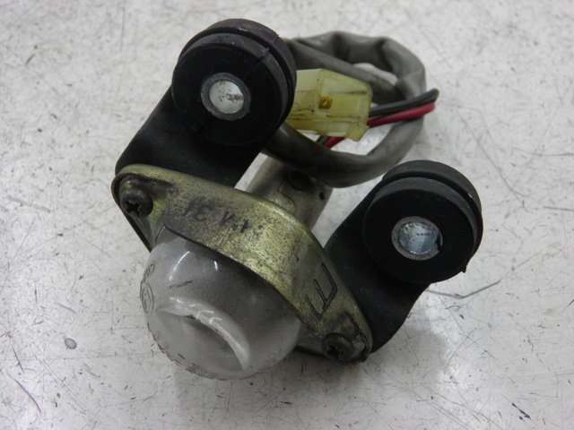 photo de KENNZEICHENBELEUCHTUNG KAWASAKI ZZR 600 (1995 - 2004)