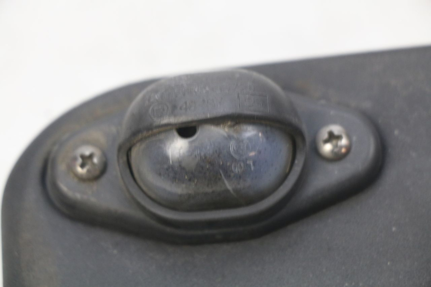 photo de KENNZEICHENBELEUCHTUNG PIAGGIO MP3 LT 400 (2007 - 2012)