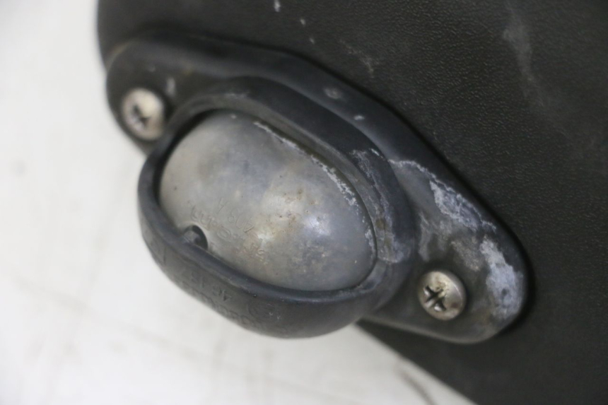 photo de KENNZEICHENBELEUCHTUNG PIAGGIO MP3 LT 300 (2010 - 2016)