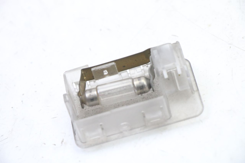 photo de KENNZEICHENBELEUCHTUNG PIAGGIO MP3 500 (2011 - 2015)
