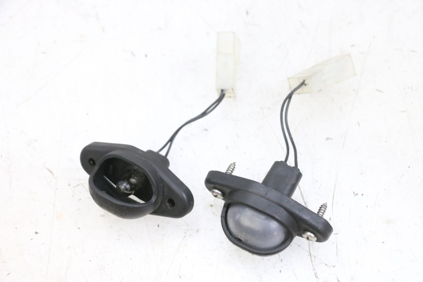 photo de KENNZEICHENBELEUCHTUNG PIAGGIO MP3 500 (2016 - 2018) - Zoom auf Gebrauchszustand