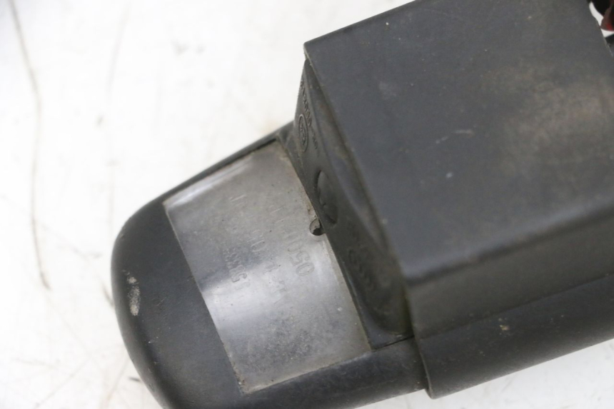 photo de KENNZEICHENBELEUCHTUNG PIAGGIO ZIP 4T 50 (2018 - 2020) - Zoom auf Gebrauchszustand