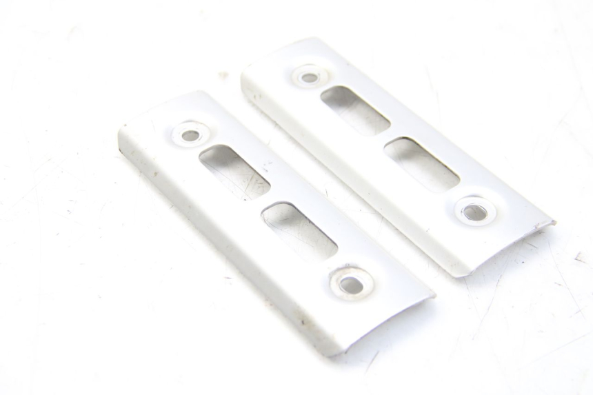 photo de KÜHLER VERKLEIDUNG YAMAHA FZS FAZER 600 (2001 - 2003)