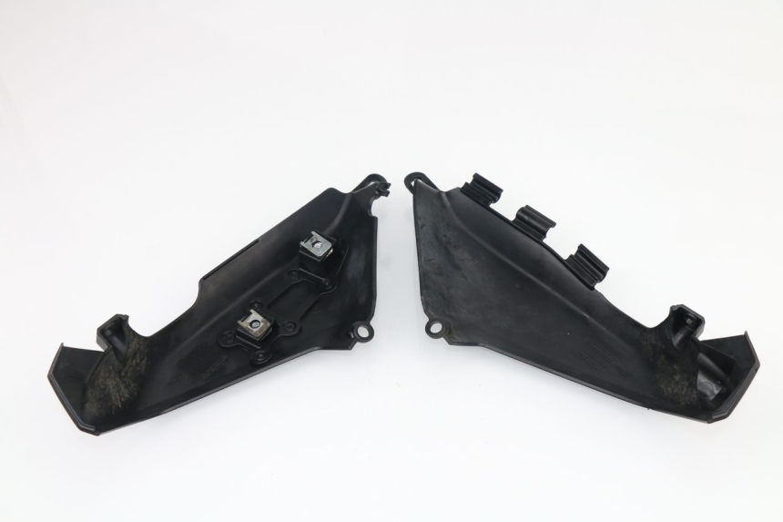 photo de KÜHLER VERKLEIDUNG DUCATI M796 MONSTER ABS 796 (2010 - 2014)