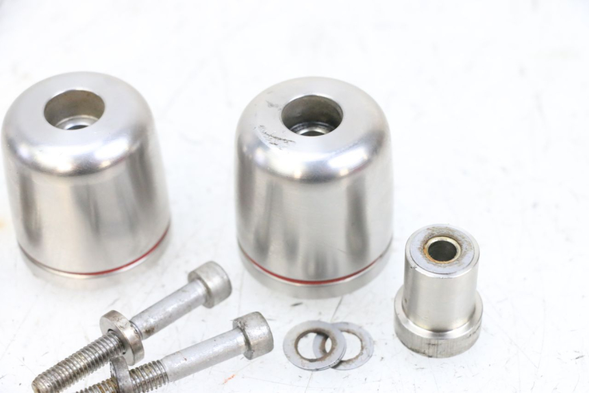 photo de LENKERENDEN YAMAHA FJR ABS 1300 (2006 - 2012) - Details der Befestigungspunkte