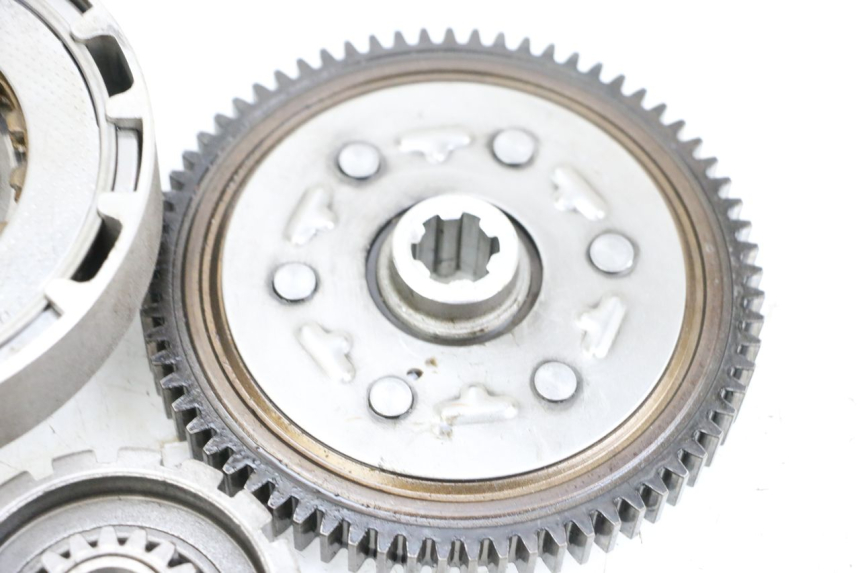 photo de KUPPLUNG MAG POWER BOMBERS 4T 50 (2016 - 2026) - Details der Befestigungspunkte