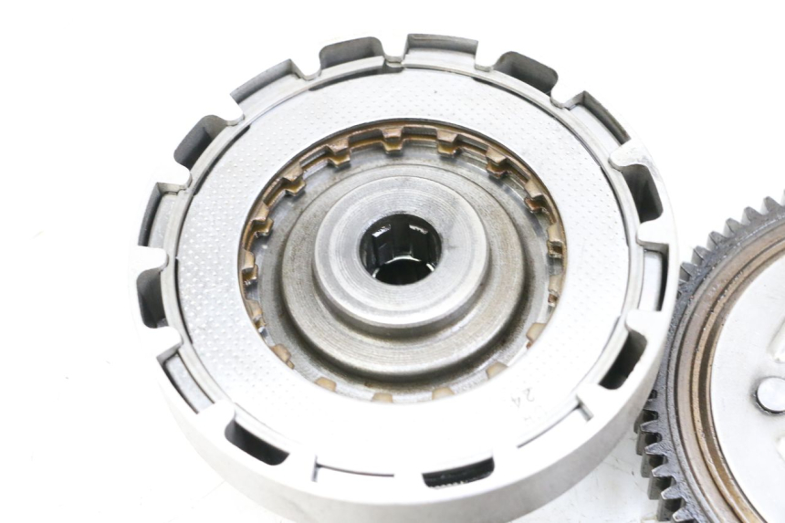 photo de KUPPLUNG MAG POWER BOMBERS 4T 50 (2016 - 2026) - Oberflächenzustand und Material