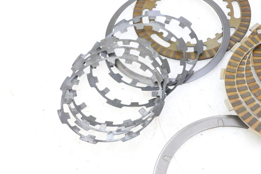 photo de KUPPLUNG SUZUKI BURGMAN EXECUTIVE ABS 650 (2006 - 2012) - Zoom auf Komponenten