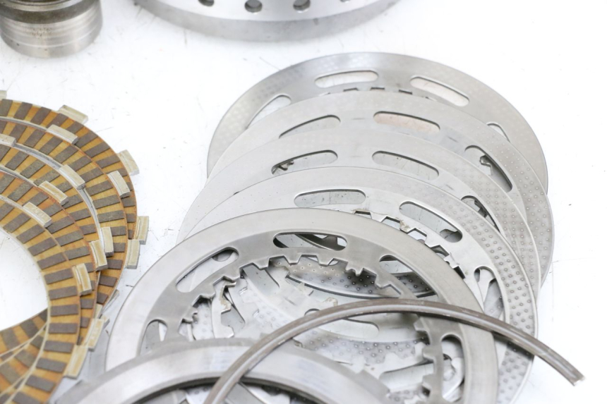 photo de KUPPLUNG SUZUKI BURGMAN EXECUTIVE ABS 650 (2006 - 2012) - Alternative Perspektive