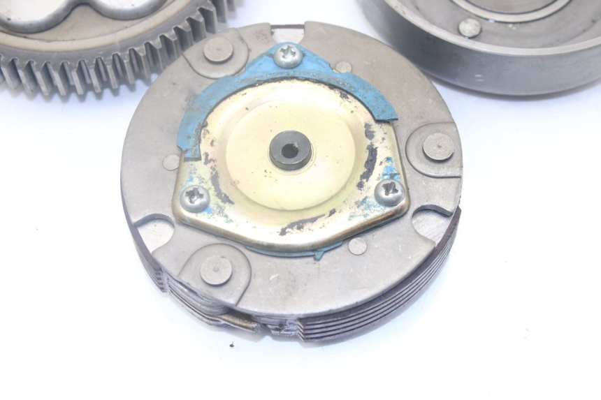 photo de KUPPLUNG CHINESE QUAD ENFANT ATV PUMA 50 - Details der Befestigungspunkte