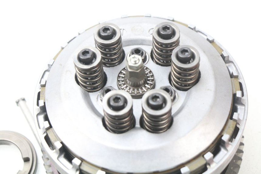 photo de KUPPLUNG SUZUKI GSX-R GSXR K16 1000 (2012 - 2016) - Zoom auf Gebrauchszustand