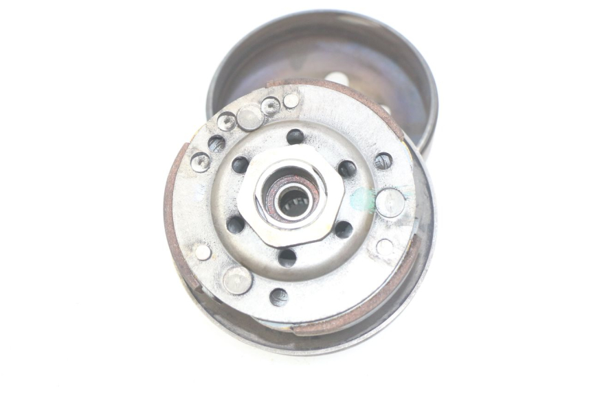 photo de KUPPLUNG PEUGEOT KISBEE 4T 50 (2010 - 2017)