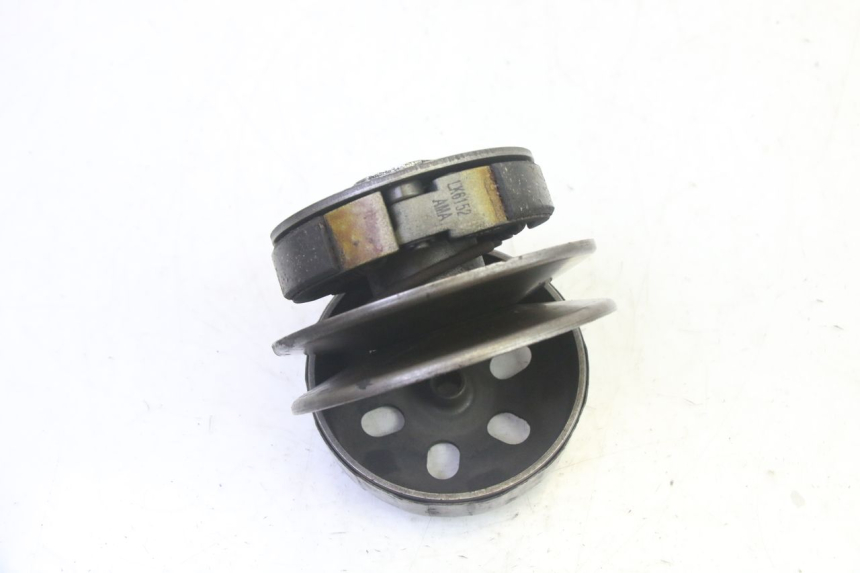 photo de KUPPLUNG SYM ORBIT III 3 4T 50 (2021 - 2025) - Alternative Perspektive