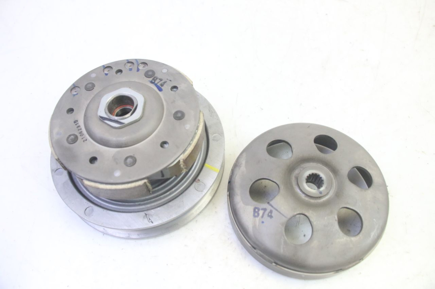 photo de KUPPLUNG YAMAHA TRICITY 300 (2020 - 2024) - Technische Nahaufnahme