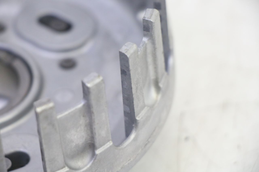 photo de KUPPLUNG KAWASAKI ZR 7 750 (1999 - 2001) - Alternative Perspektive