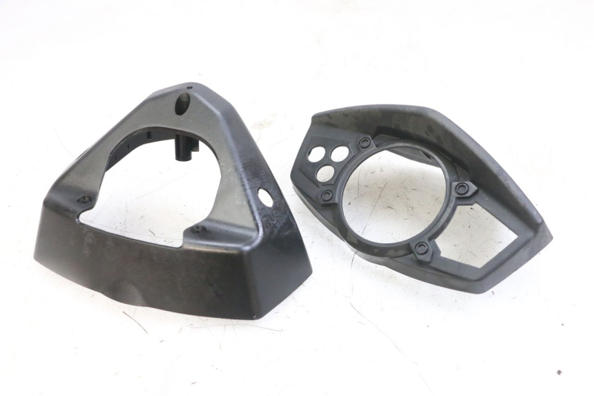 photo de TACHO VERKLEIDUNG YAMAHA BW'S BWS 125 (2010 - 2013)