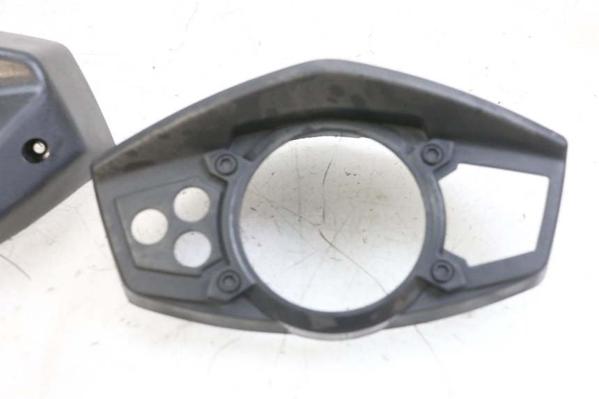 photo de TACHO VERKLEIDUNG YAMAHA BW'S BWS 125 (2010 - 2013)