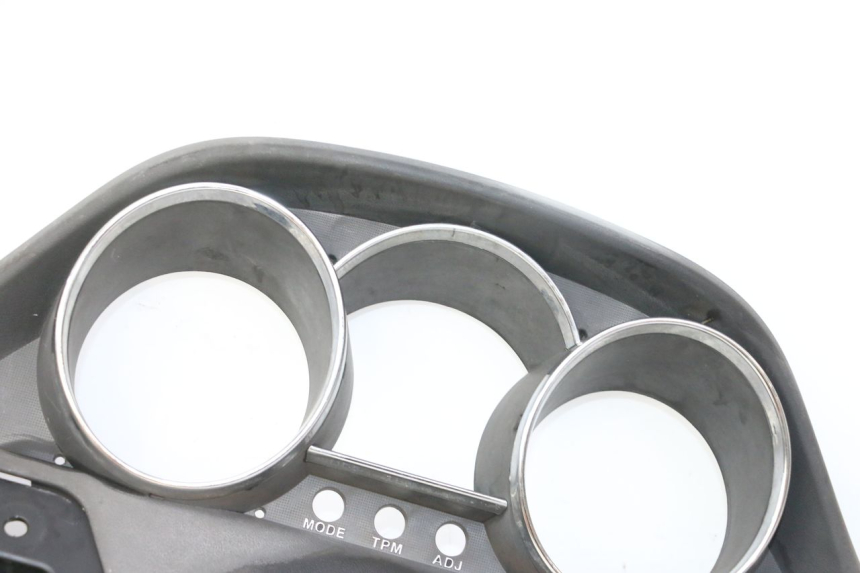 photo de TACHOMETERBLENDE KYMCO DINK STREET 125 (2009 - 2014)