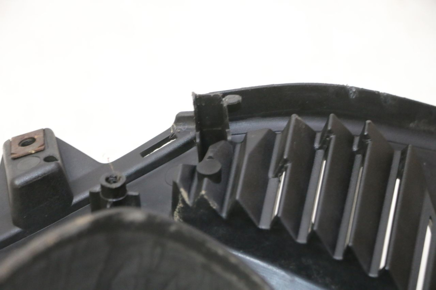 photo de TACHOMETERBLENDE HONDA FES S-WING SWING ABS 125 (2007 - 2015)