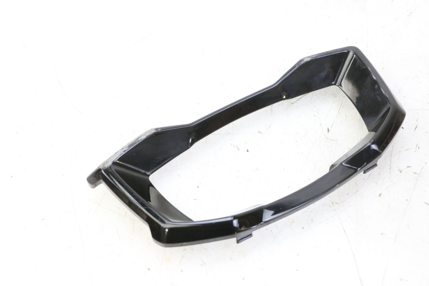 photo de TACHO VERKLEIDUNG PIAGGIO MP3 HPE 310 (2024 - 2025)