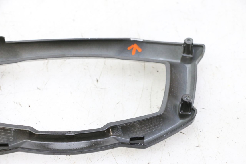 photo de TACHO VERKLEIDUNG PIAGGIO MP3 HPE 310 (2024 - 2025)